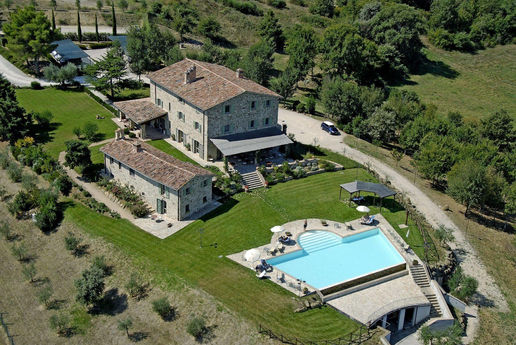 La Palazzetta Del Vescovo Casa de hóspedes Fratta Todina Exterior foto